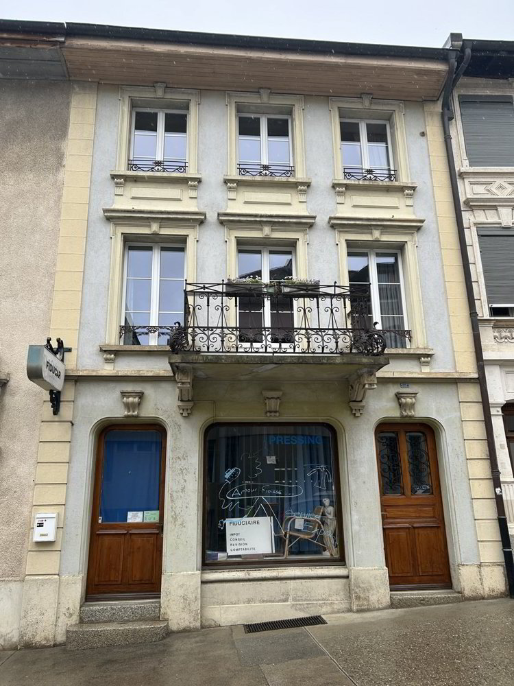 null rooms Office & Commercial for rent in Romont FR - image 1/6
