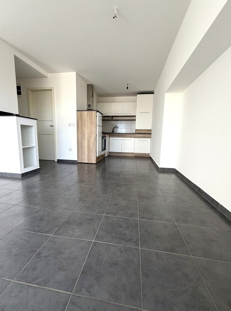 1 rooms Apartment for rent in Echandens - image 1/3