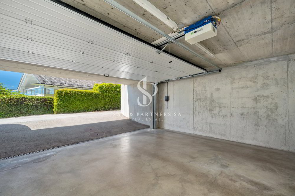 Maison 5.5 pièces à acheter à Carabbia - image 1/17