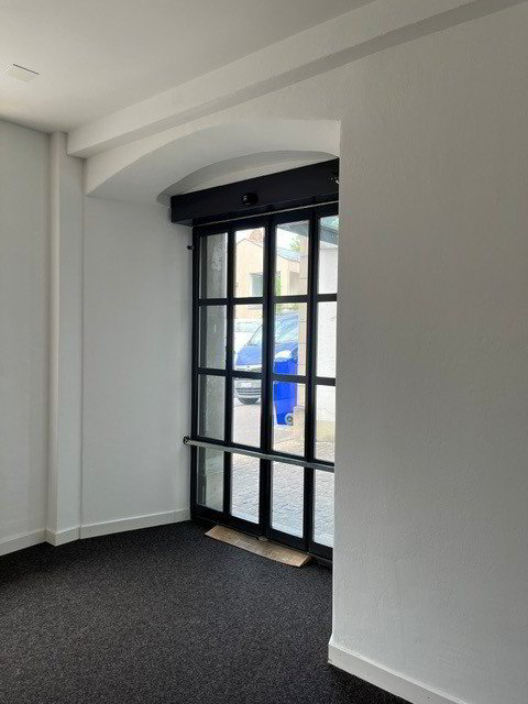 null Zimmer Büro zu vermieten in Schwyz - Bild 1/6
