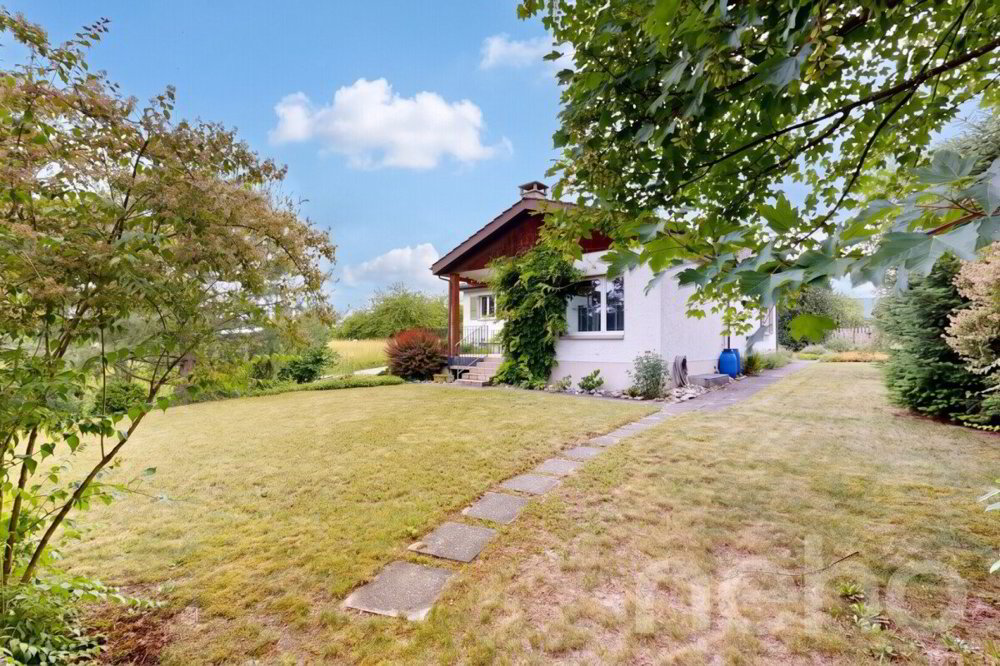 Casa di 9 locali in vendita a Wolfwil - immagine 1/12