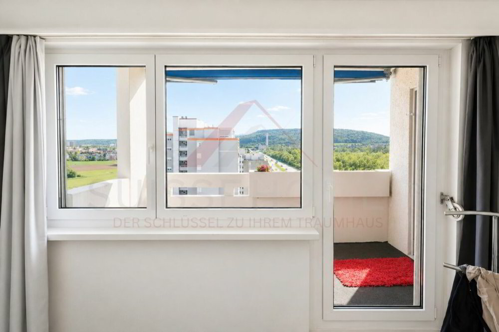 3 rooms Apartment to buy in Opfikon - image 1/13