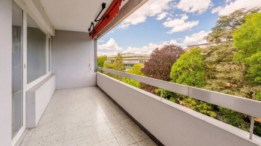 5 rooms Apartment to buy in Geneva - image 1/10