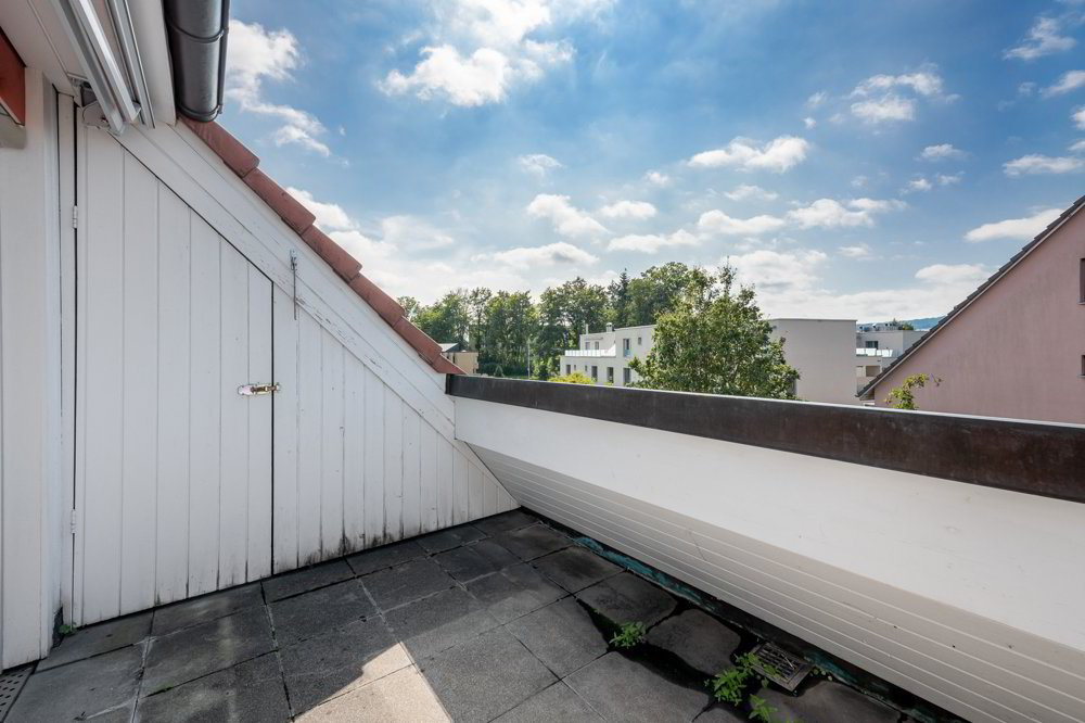 4 Zimmer Wohnung zu vermieten in Niederhasli - Bild 1/11