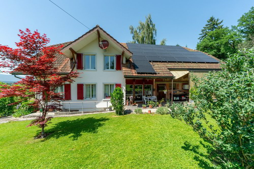 Casa di 5 locali in vendita a Murgenthal - immagine 1/12