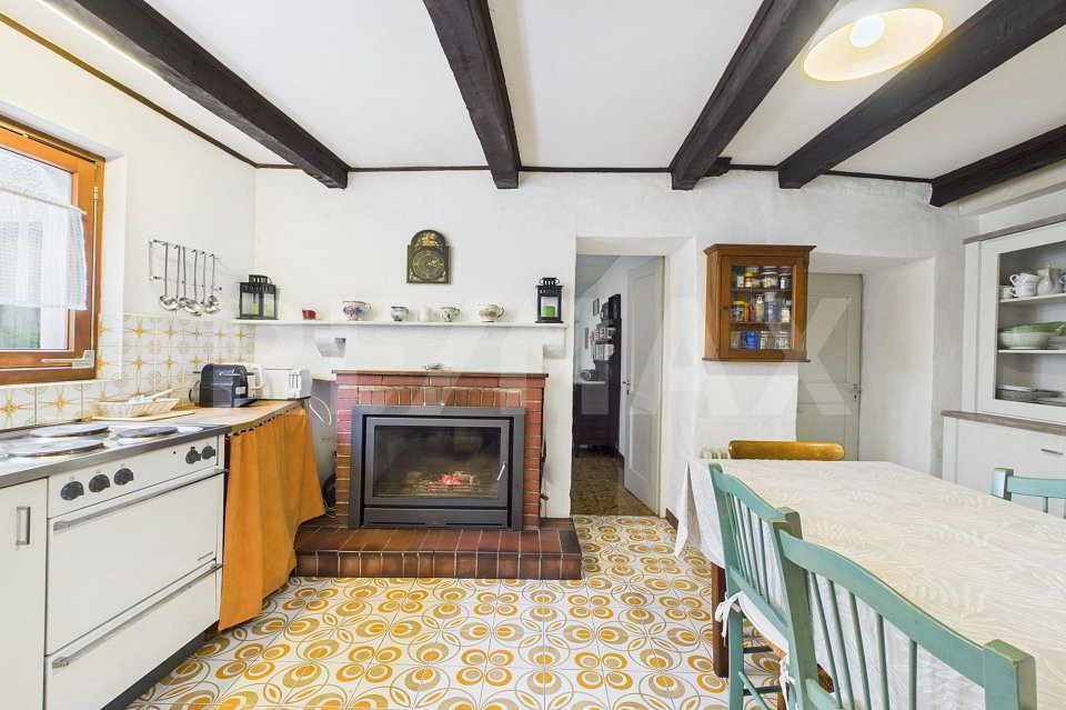 Maison 8 pièces à acheter à Novaggio - image 1/13