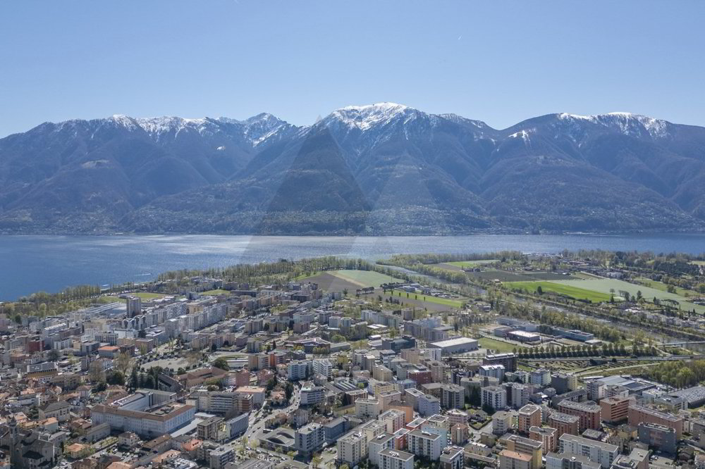 3 rooms Apartment to buy in Locarno - image 1/13