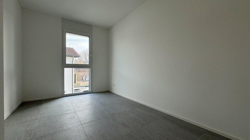 Appartement 3 pièces à acheter à Genestrerio - image 1/8