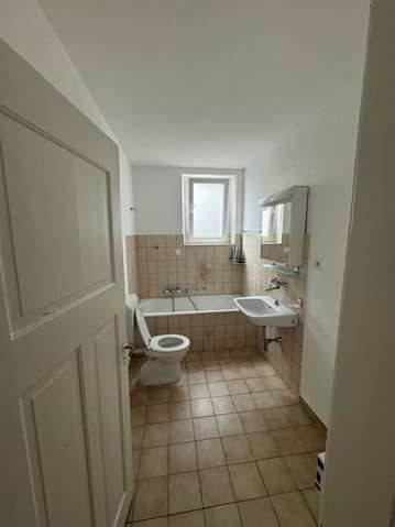 4.5 Zimmer Wohnung zu vermieten in Delsberg - Bild 1/10