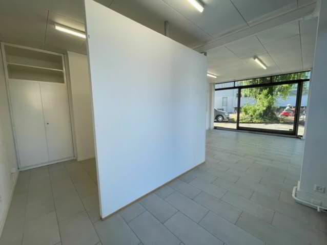 Ufficio & Commercio di null locali in affitto a Bienne - immagine 1/11