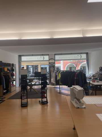 ARCADE COMMERCIALE DE 140 M2 AU COEUR DE NYON - Ansicht 5