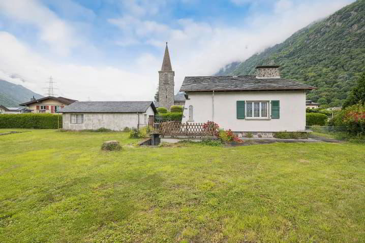 4.5 rooms House to buy in Dorénaz - image 1/13