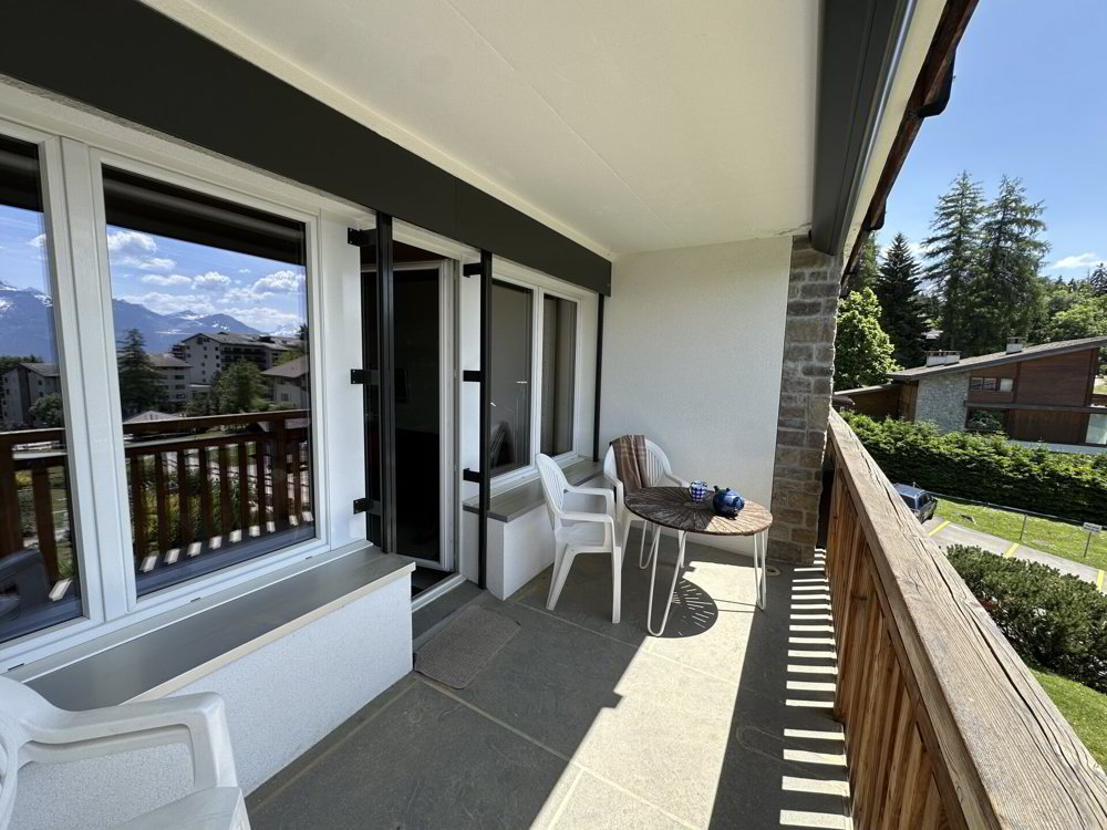 3 rooms Apartment to buy in Villars-sur-Ollon - image 1/17