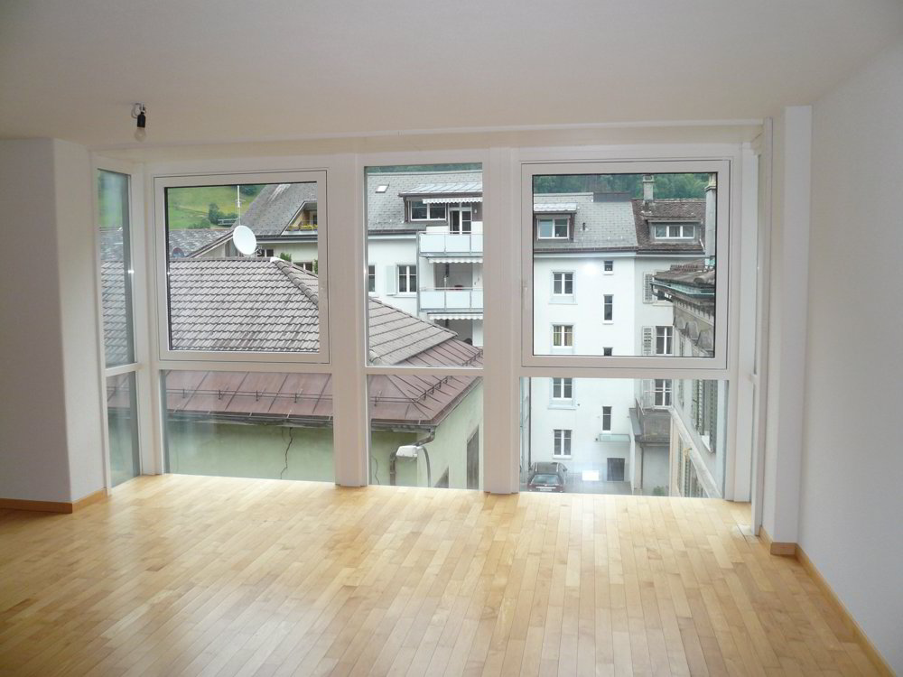 2.5 Zimmer Wohnung zu vermieten in Glaris - Bild 1/8