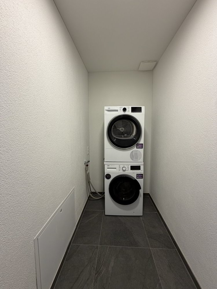 Appartement 2.5 pièces à louer à Oberkulm - image 1/9