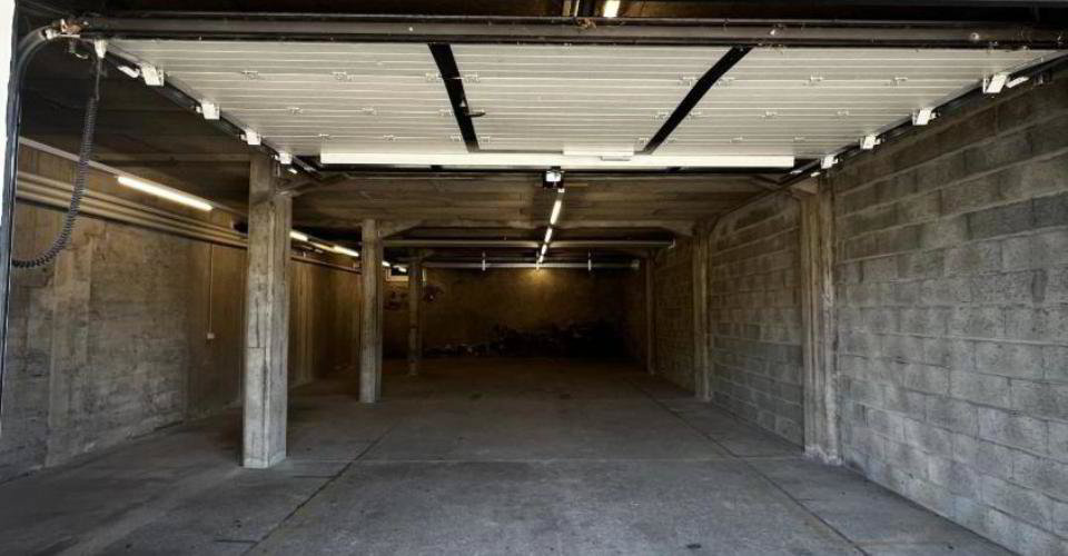 null rooms Office & Commercial for rent in Bex - image 1/9