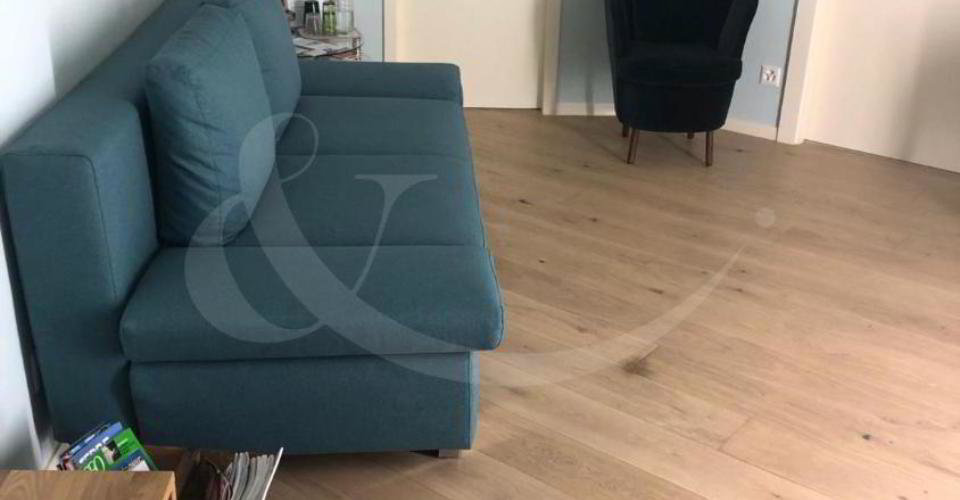 null rooms Office & Commercial for rent in Geneva - image 1/3