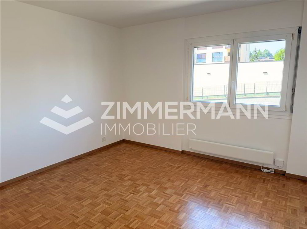 2 rooms Apartment for rent in Savigny - image 1/11