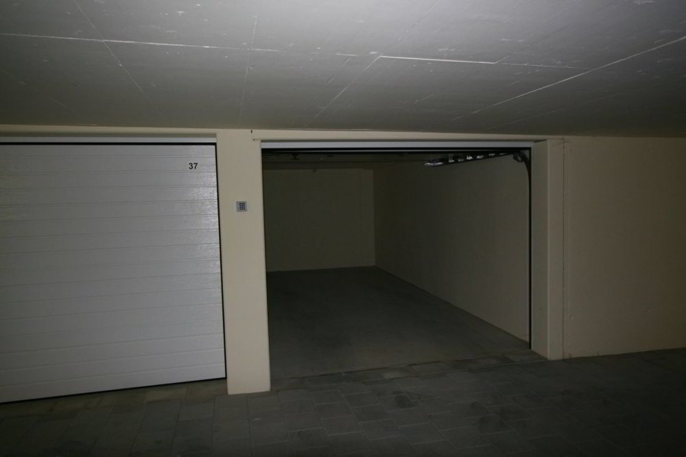 null Zimmer Parkplatz, Garage zu vermieten in Oberkirch LU - Bild 1/3