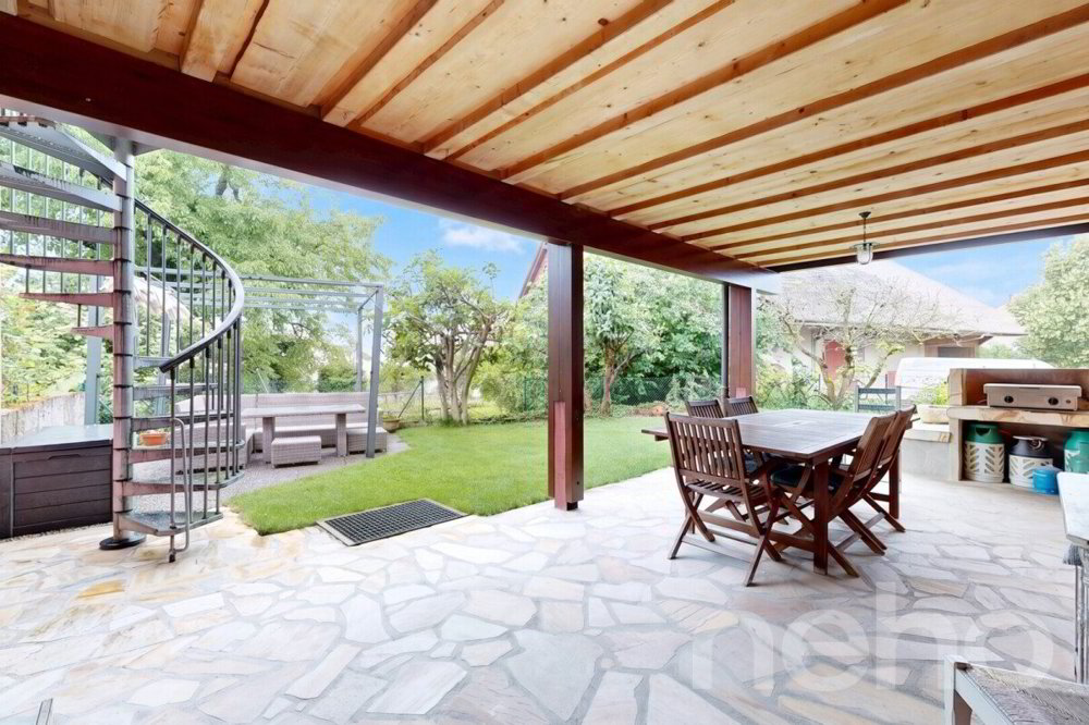 5.5 rooms House to buy in Penthéréaz - image 1/12