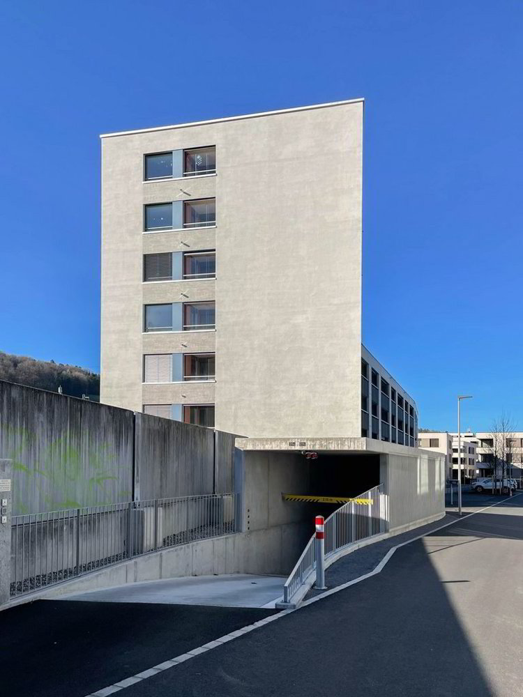 null Zimmer Parkplatz, Garage zu vermieten in Lausen - Bild 1/2