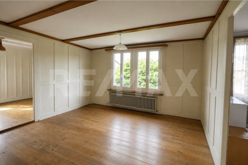 Casa di 7 locali in vendita a Menziken - immagine 1/13