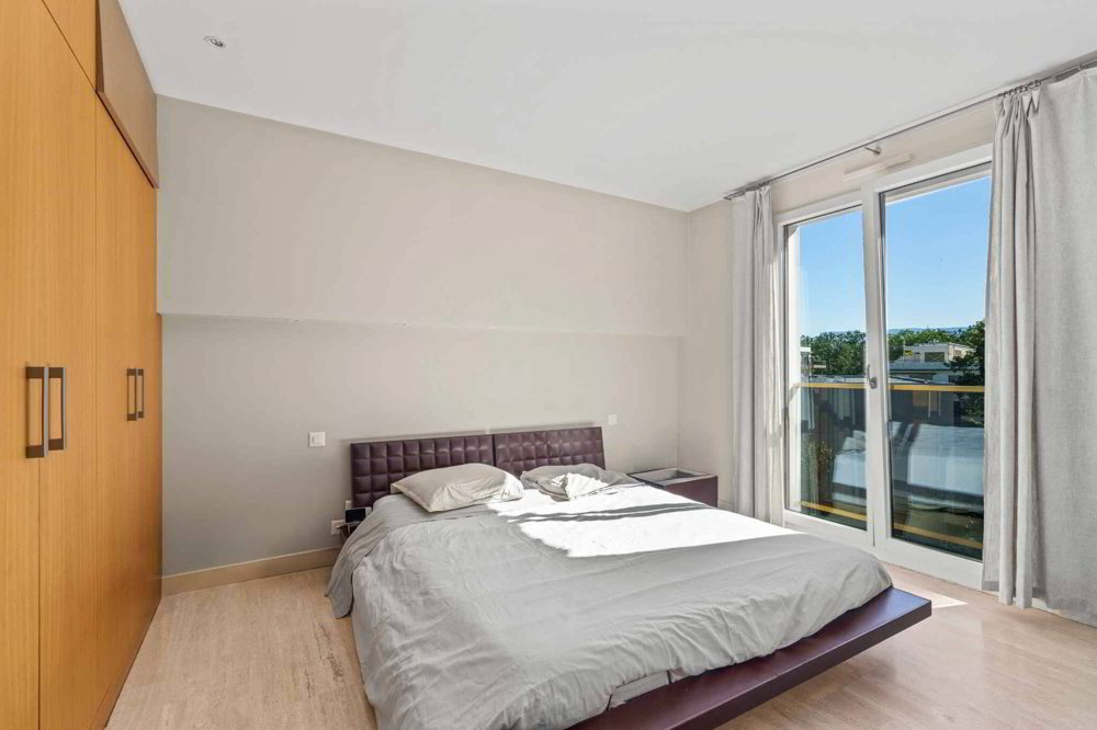 6 Zimmer Wohnung zum verkaufen in Genf - Bild 1/9