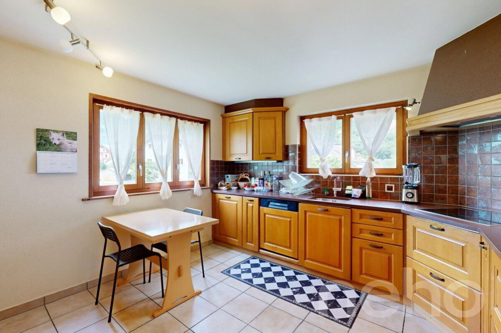 Maison 5.5 pièces à acheter à Collonges - image 1/12