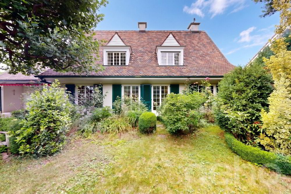 Maison 7.5 pièces à acheter à Reinach BL - image 1/12