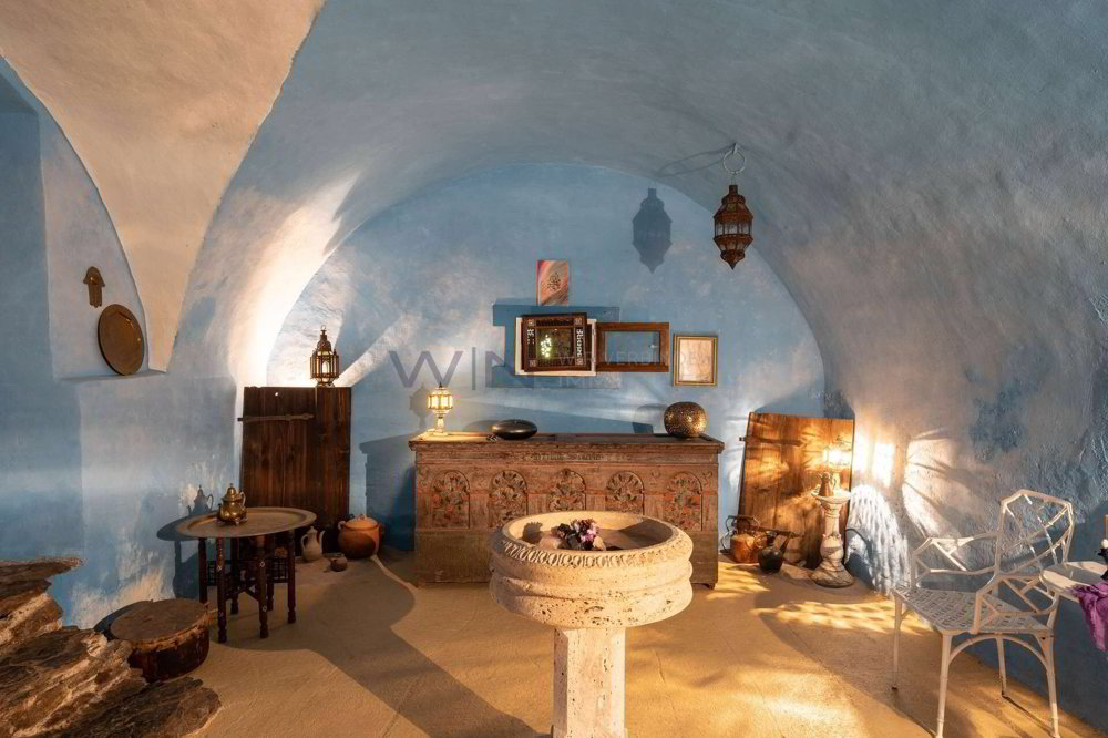 19 rooms House to buy in Nidfurn - image 1/13