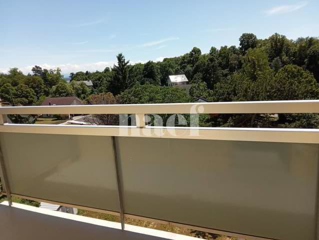 4 rooms Apartment for rent in Cortaillod - image 1/8