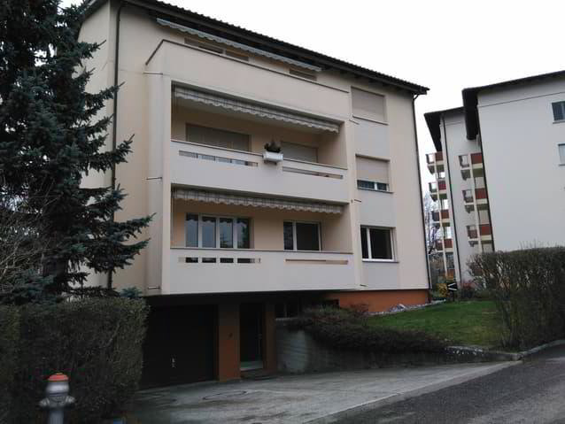 Appartement 4 pièces à louer à Bienne - image 1/9