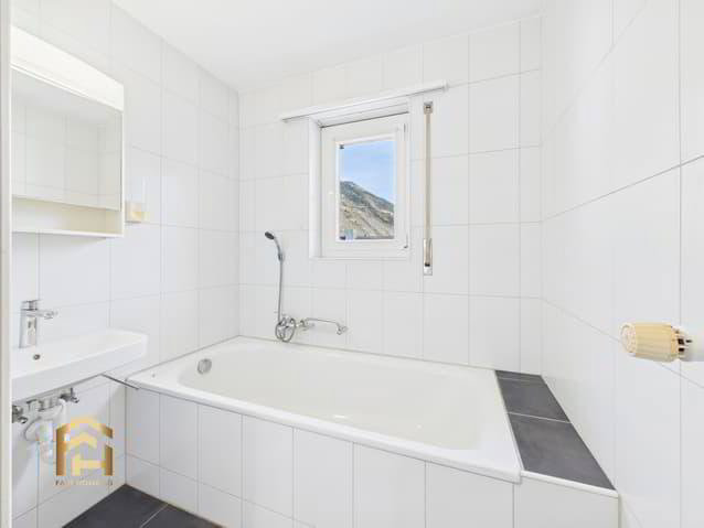 4.5 Zimmer Wohnung zum verkaufen in Gampel - Bild 1/13