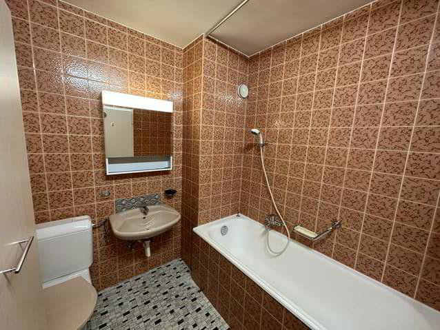 Appartement 1 pièces à louer à Sitten - image 1/6