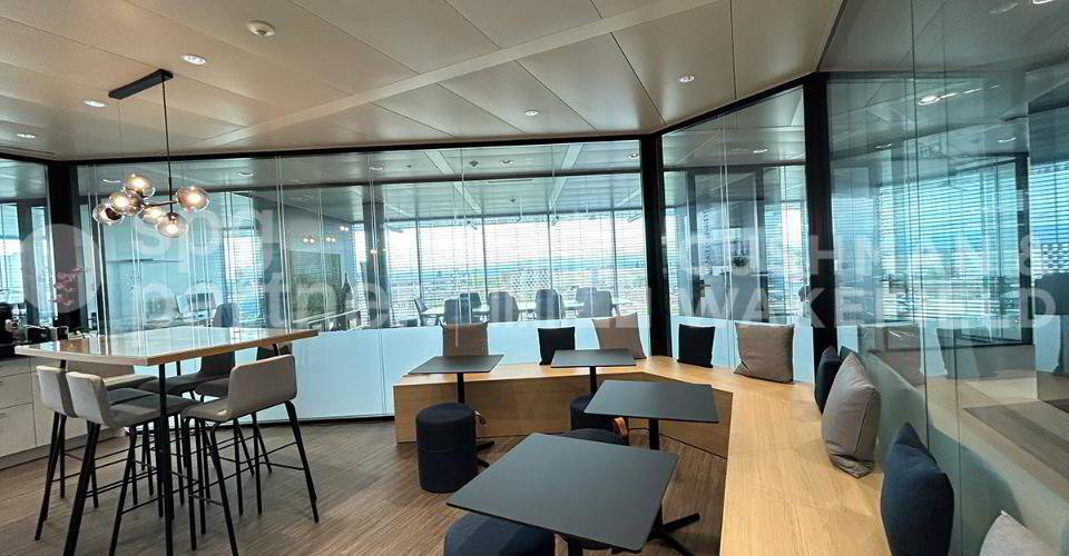null rooms Office & Commercial for rent in Nyon - image 1/13