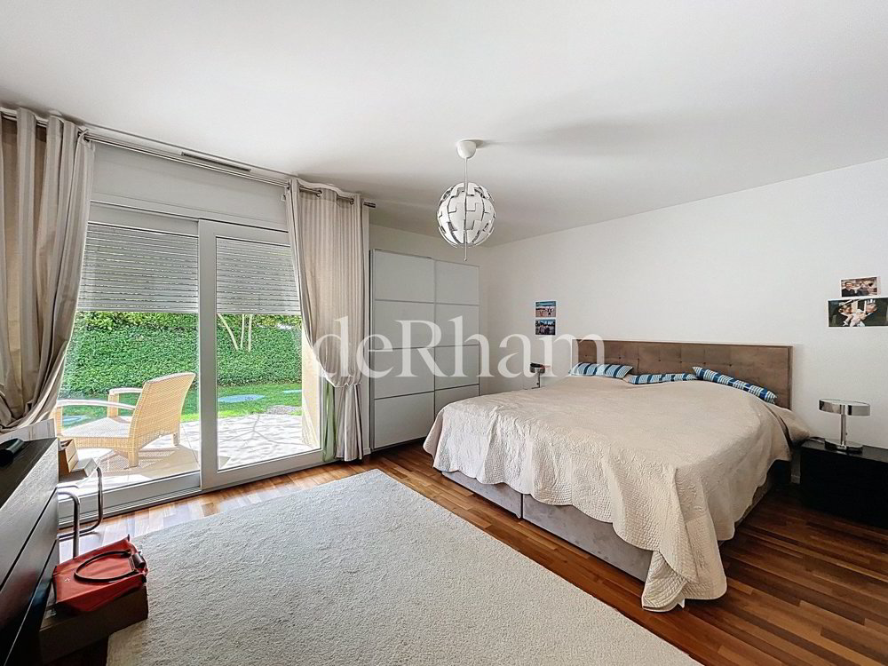5 rooms Apartment for rent in Pully - image 1/10