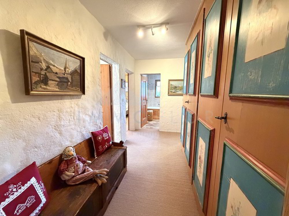 4 Zimmer Wohnung zum verkaufen in Rougemont - Bild 1/13