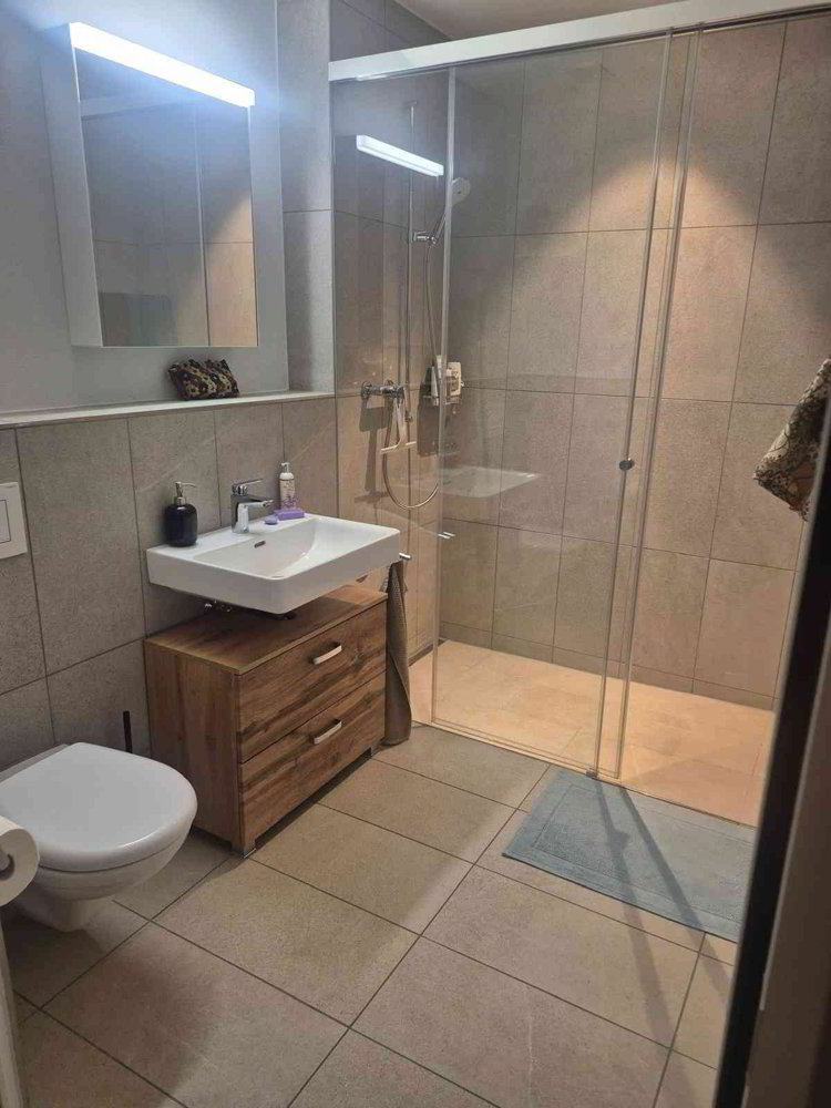 3.5 rooms Apartment for rent in Horgen - image 1/7