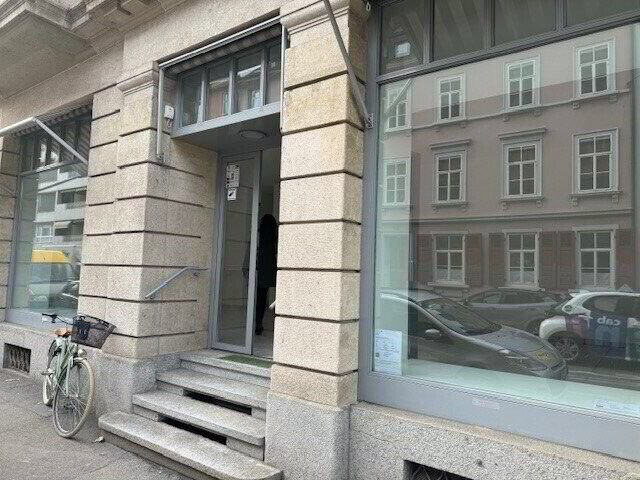 Commerce en location à Basel - 68 m² - Ansicht 3