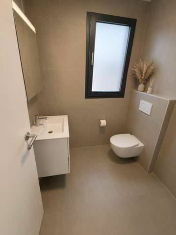 Casa di 5.5 locali in vendita a Prez-vers-Noréaz - immagine 1/10