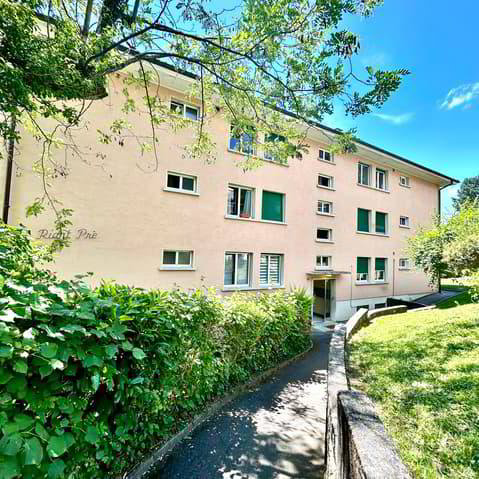 6 rooms Apartment for rent in Pully - image 1/1