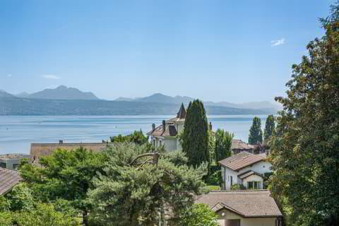 null rooms House to buy in Pully - image 1/1