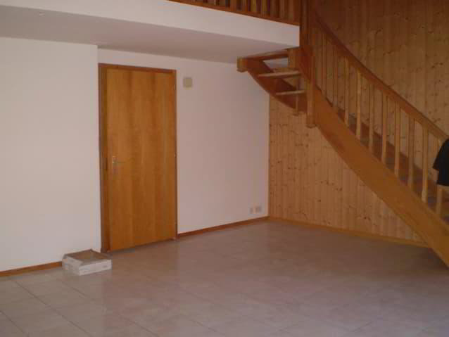 Appartement 2.5 pièces à louer à Monthey - image 1/5