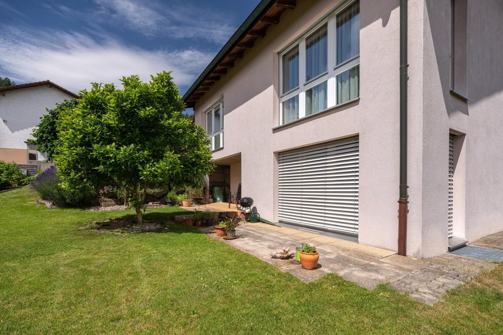 null rooms House to buy in Belp - image 1/19