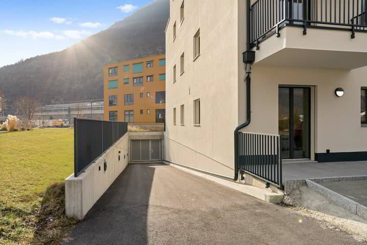 null Zimmer Parkplatz, Garage zu vermieten in Visp - Bild 1/1