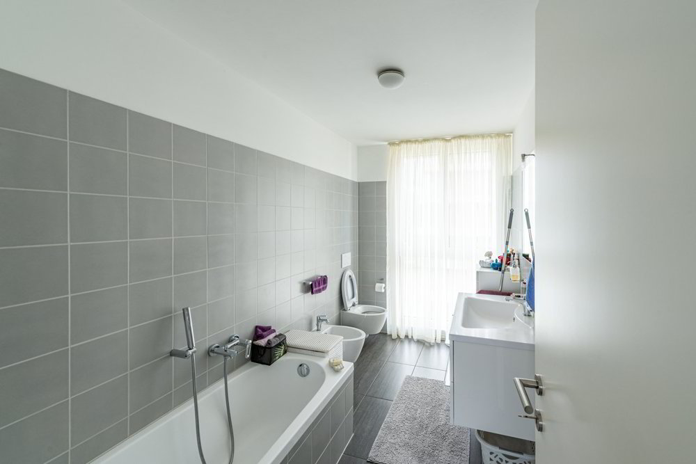 3 rooms Apartment for rent in Lugano - image 1/6