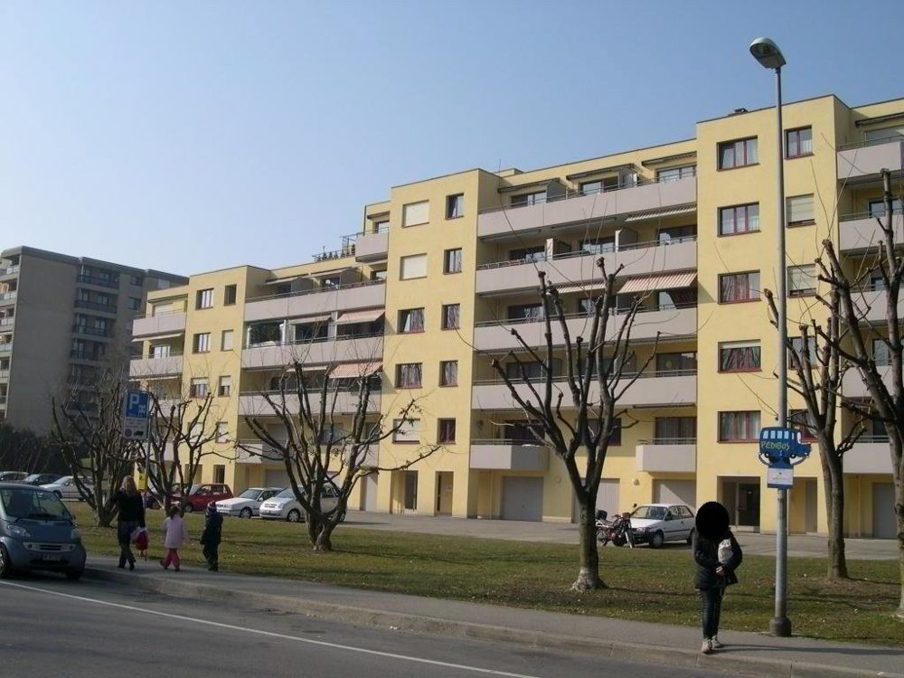 null rooms Car park, garage for rent in Ecublens VD - image 1/1