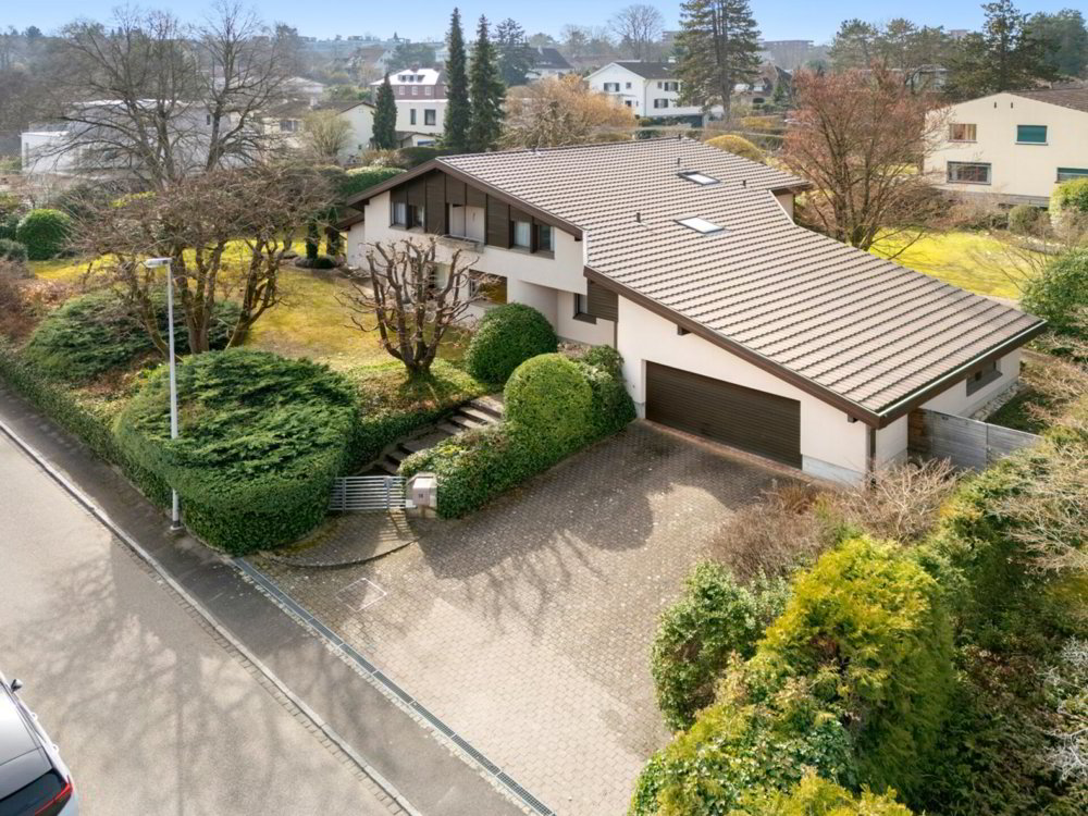 Maison 7.5 pièces à acheter à Binningen - image 1/19