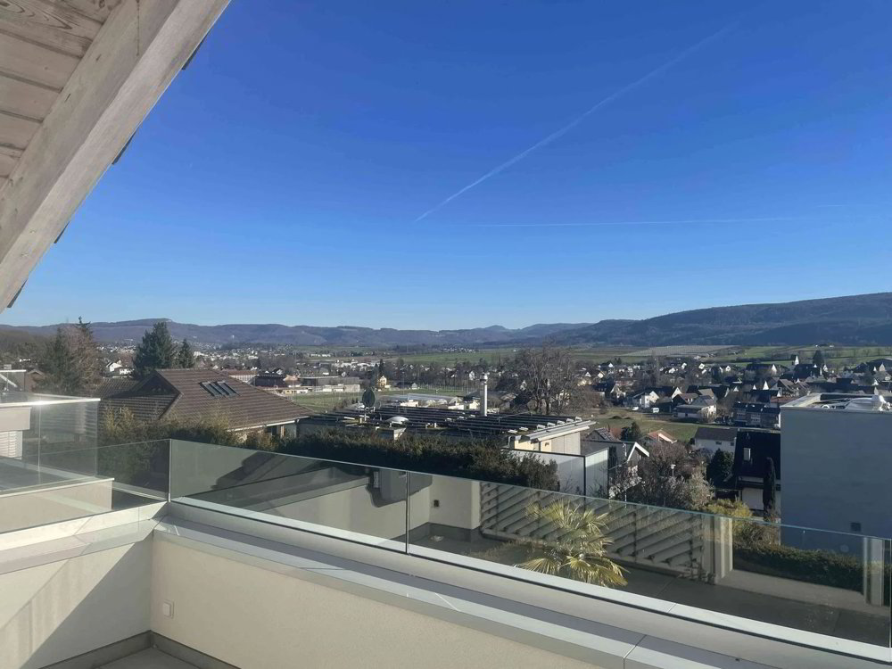 Casa di 7.5 locali in vendita a Biel-Benken BL - immagine 1/4