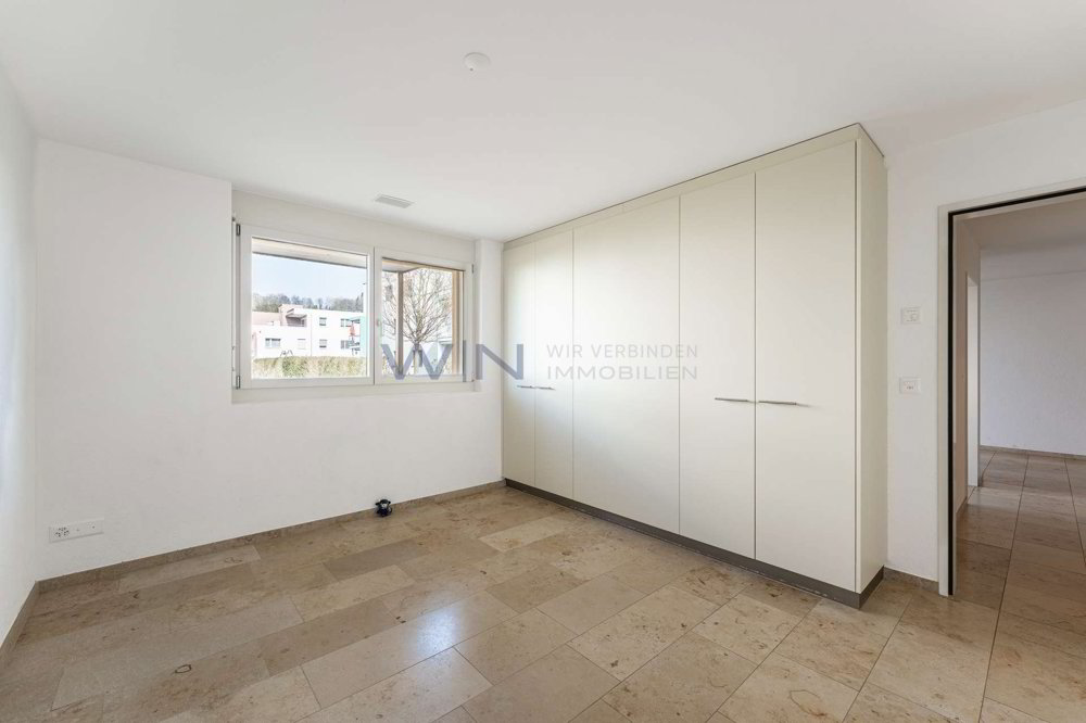 Casa di 6 locali in vendita a Uerkheim - immagine 1/13